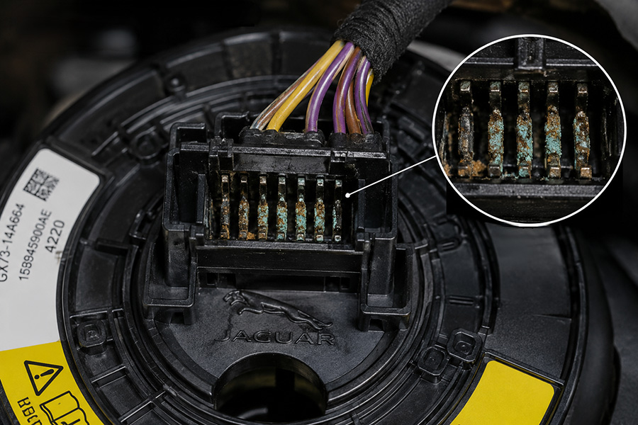 Jaguar Clockspring Connector Corrosion